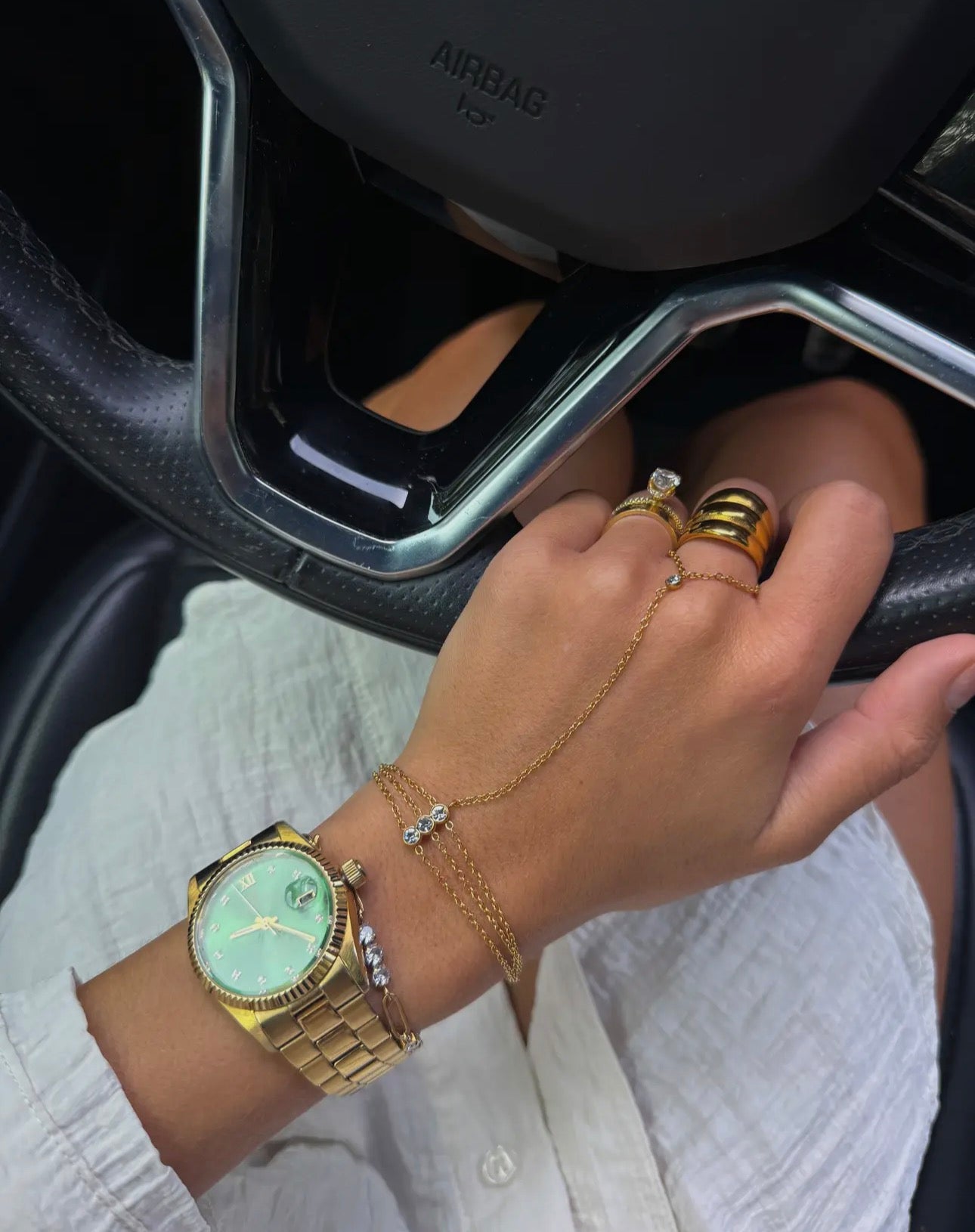 Bentley Hand Chain